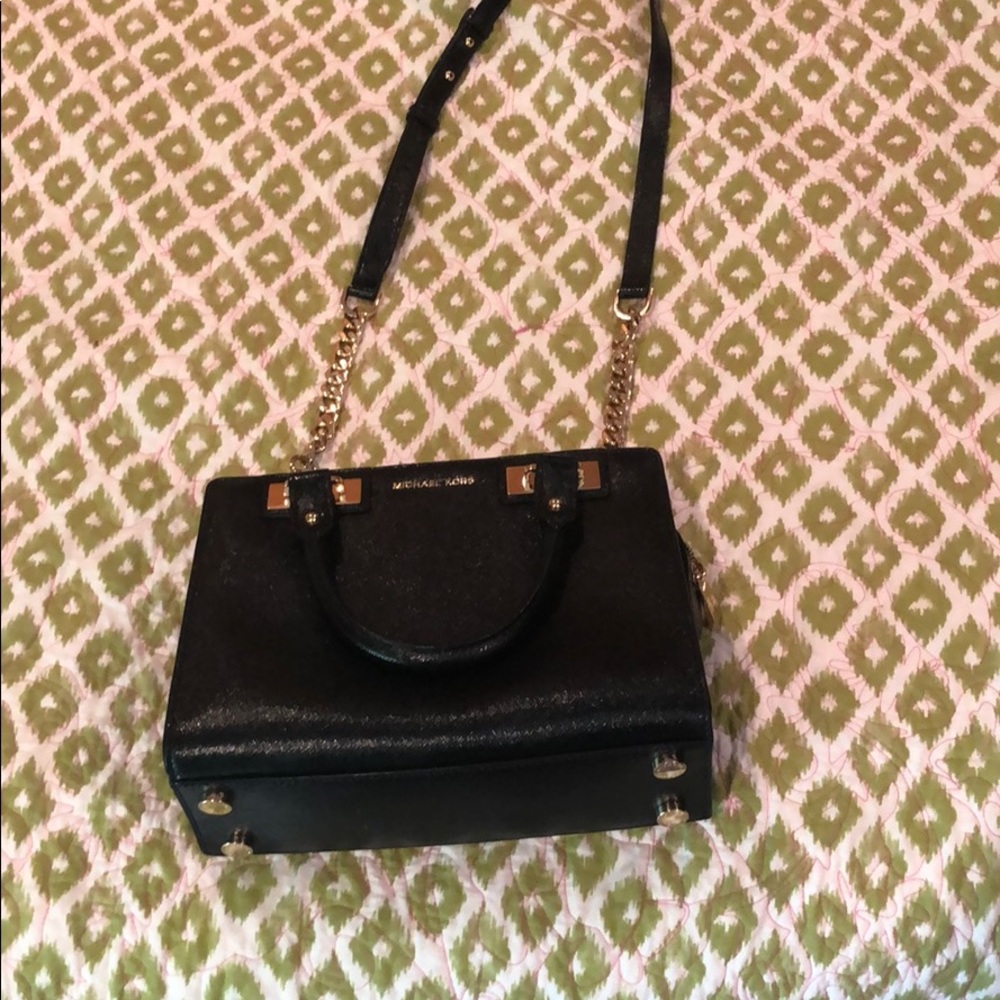 Micheal kors purse